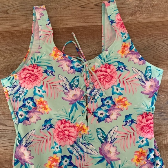 NWOT B. YOU Lace-Up 1PC Swimsuit - Picture 3 of 6